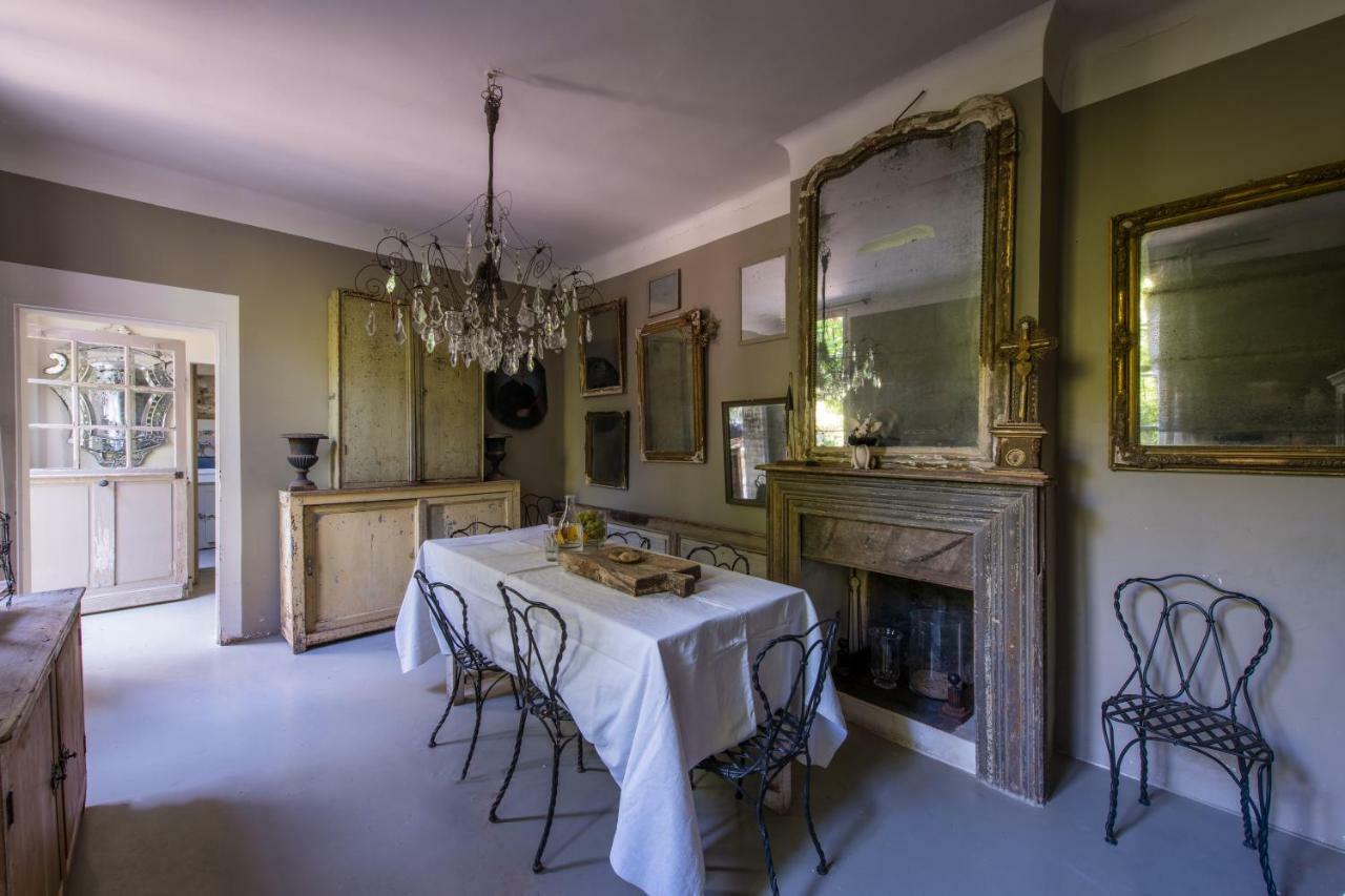 Holiday home Maison Xixe Et Jardin En Intramuros Avignon