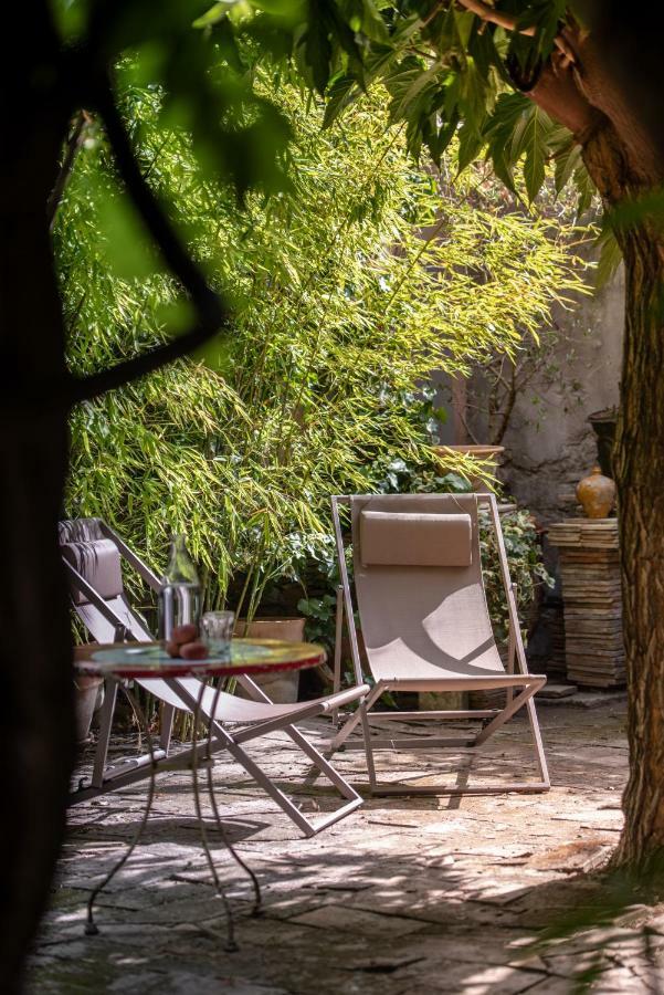 Maison Xixe Et Jardin En Intramuros Holiday home