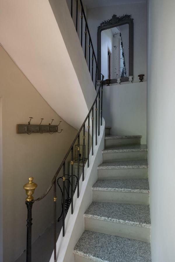 Maison Xixe Et Jardin En Intramuros Aviñón